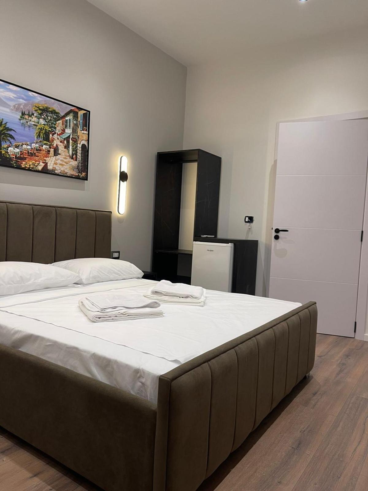 Hotel Vlora City Rooms 3*