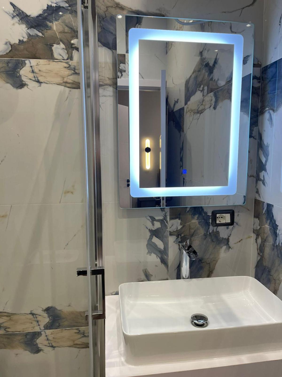 Vlora City Rooms Hotel Wlora